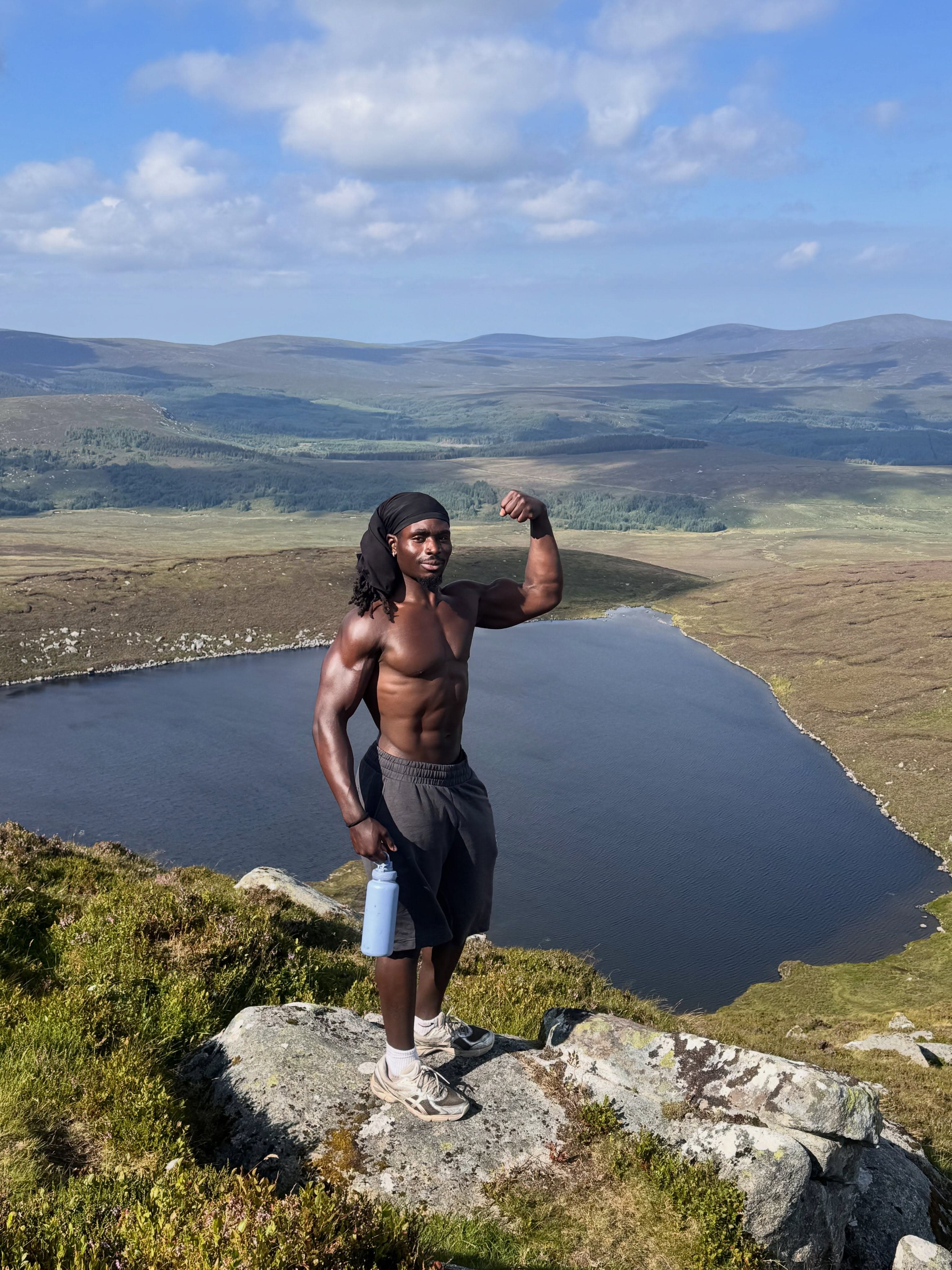 PT Moses DreamBuild Fitness training